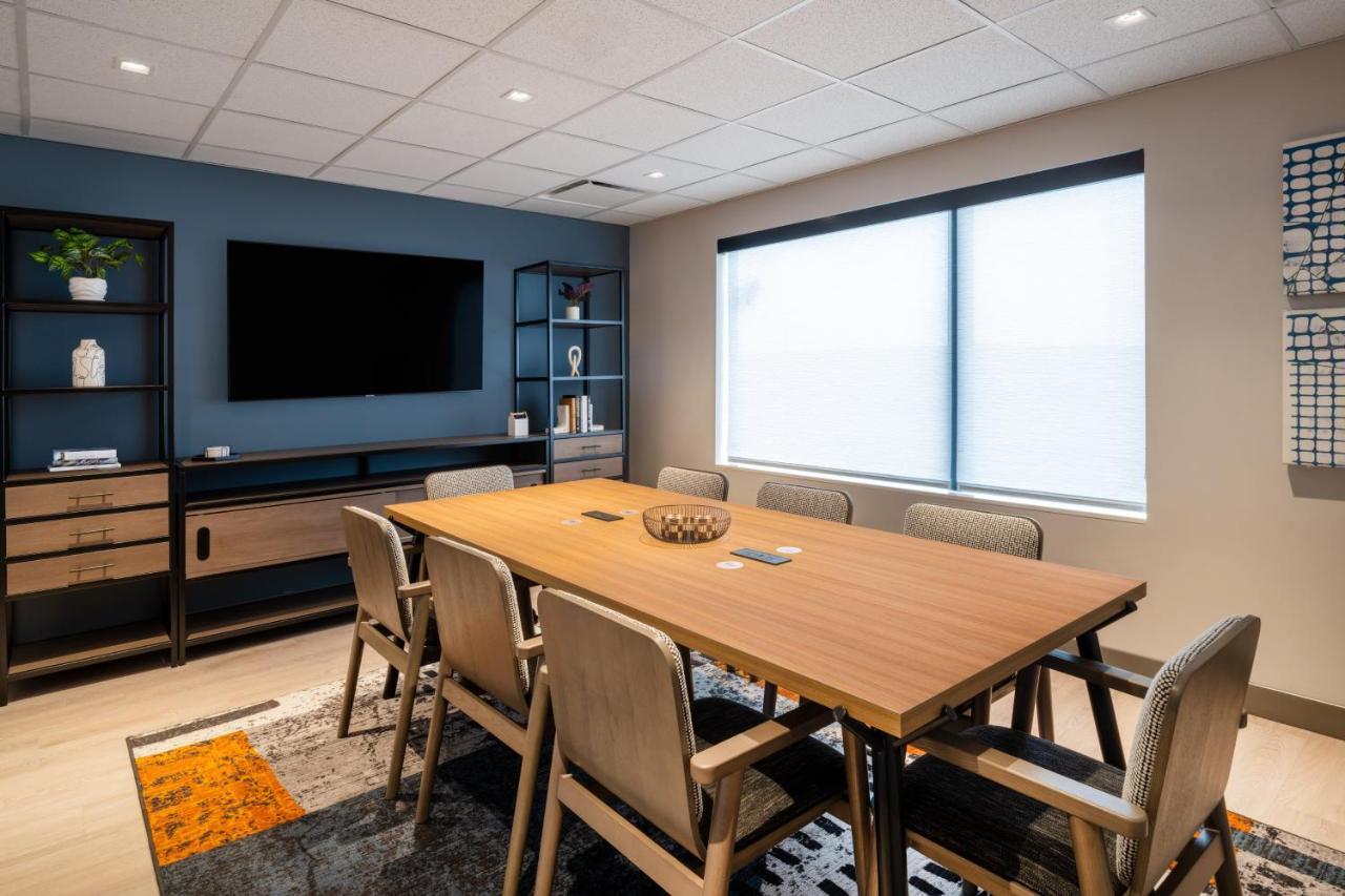 Atwell Suites - Denver Airport Tower Road By Ihg Exteriér fotografie